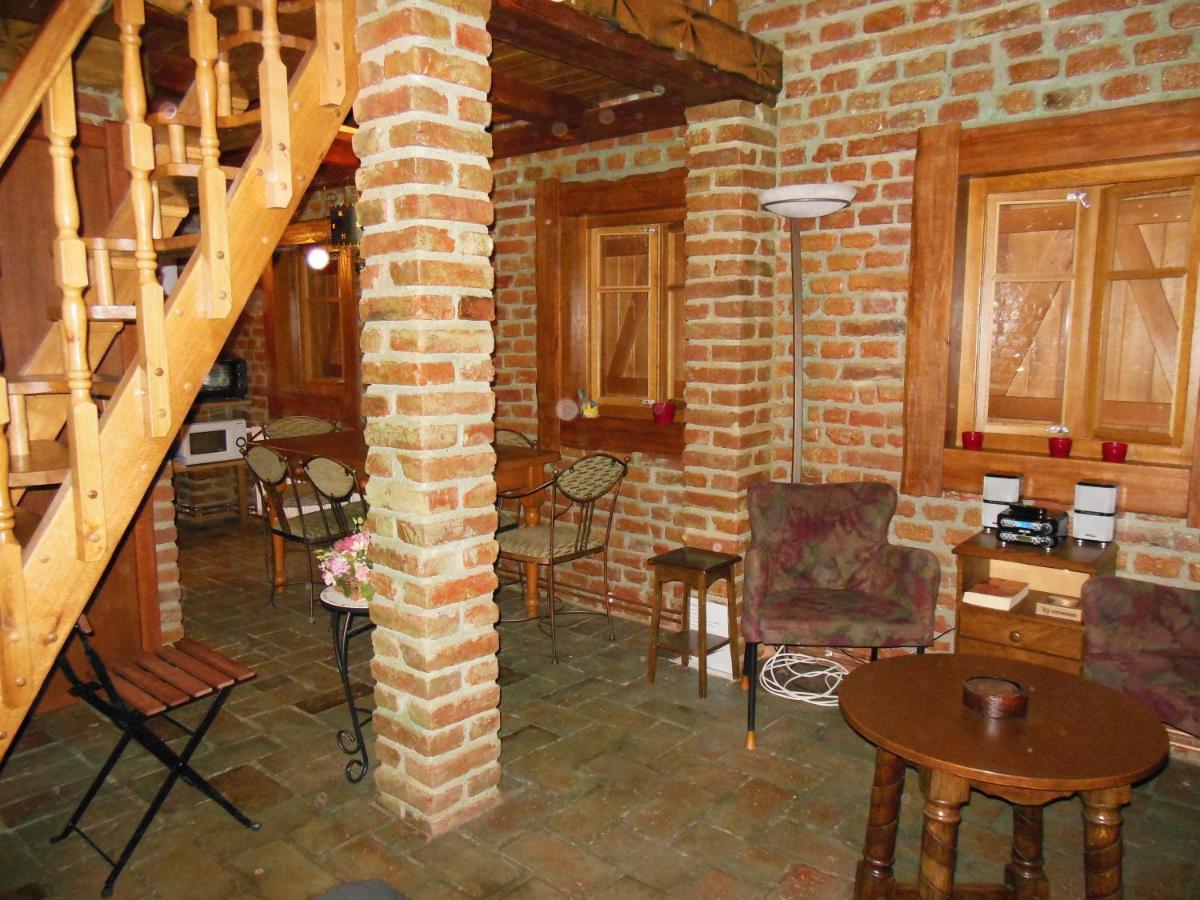 Cottage Plavi Lav Potok Exterior photo